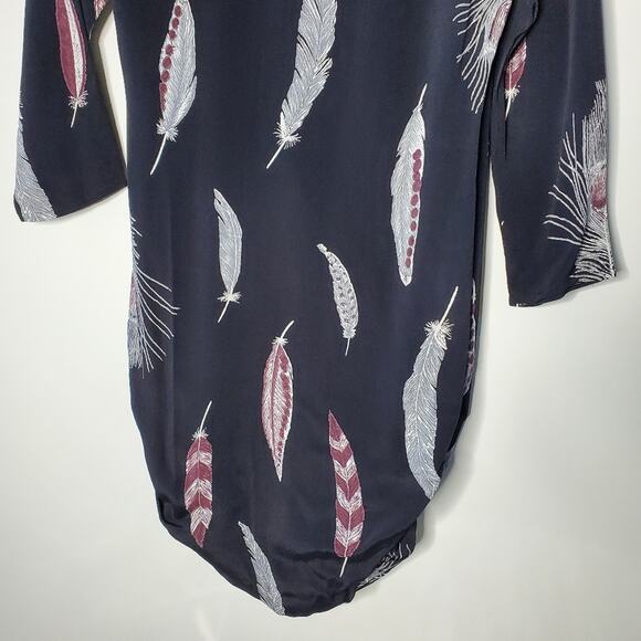 Line & Dot Black Feather print wrap style mini dress Size Medium - Picture 7 of 10